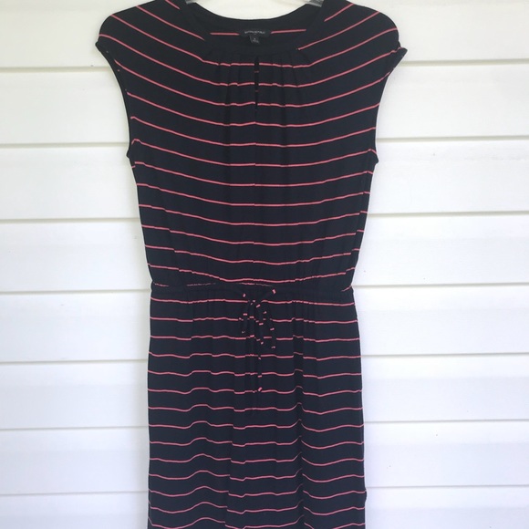 Banana Republic Dress size small - Picture 2 of 3